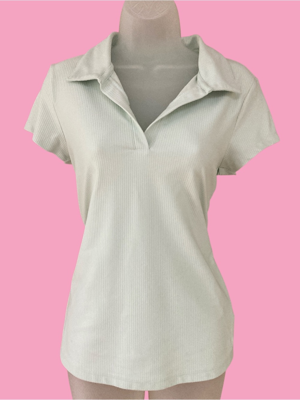 Lululemon Quick Drying Short Sleeve Polo Shirt in Creamy Mint-Medium EUC